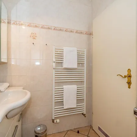 Alice, App 32-3 Apartamento